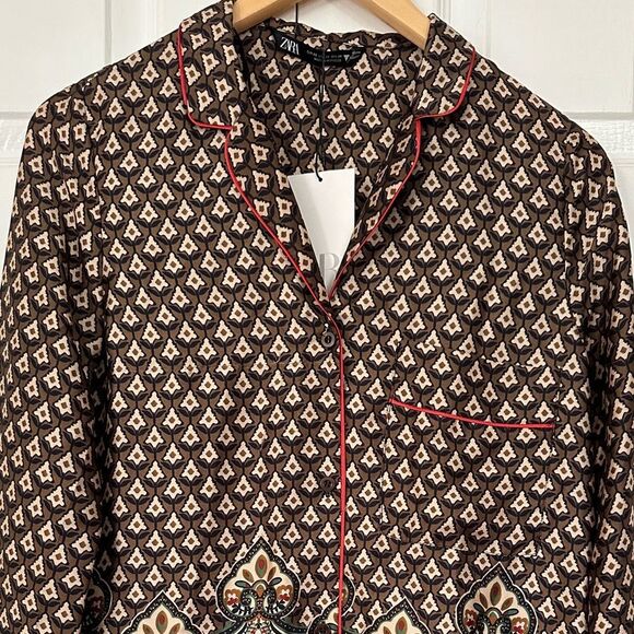 Zara Top Satin Blouse Geometric Print Shirt Size S • NEW WITH TAGS • - Picture 4 of 10